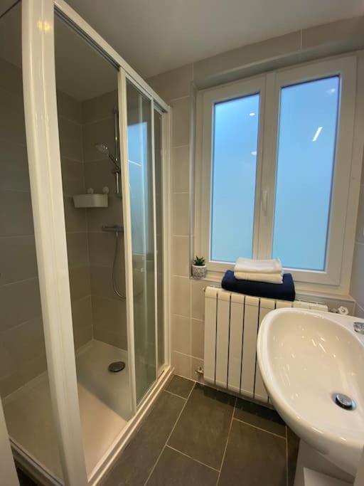 Maison De Charme - 4 Chambres - Courette & Parking Gratuit Amiens Ngoại thất bức ảnh